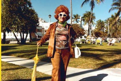 El museo Judío de Florida exhibe por primera vez la obra de Andy Sweet