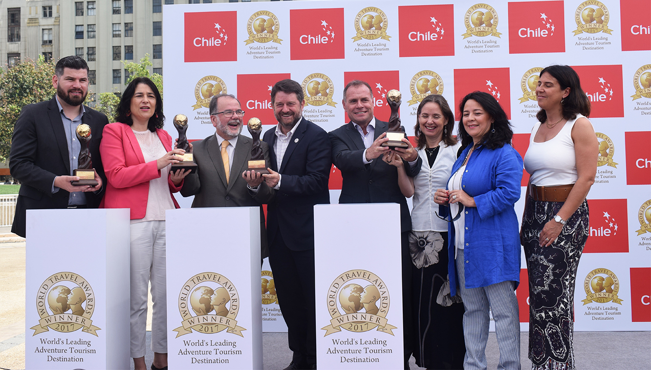 Chile gana premio "Mejor Destino de Turismo Aventura del Mundo" en los World Travel Awards