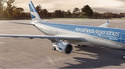 Aerolíneas Argentinas firma acuerdo con la Cámara de Comercio LGBT Argentina