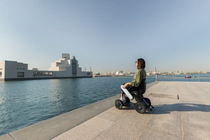 Lanzan primera sillas de ruedas inteligentes que incorpora innovador sistema