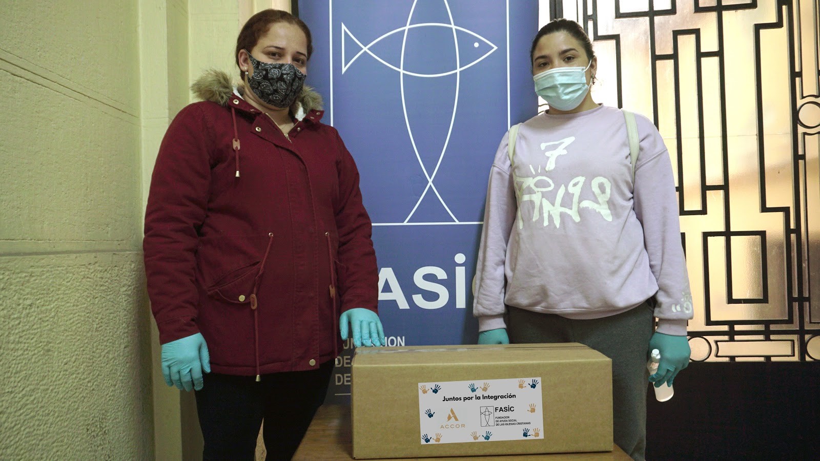 Accor realiza donación a niñas y migrantes en Chile