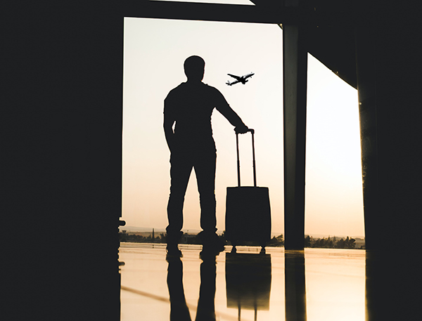 Asociaciones de transporte aéreo y de viajes internacionales urgen al gobierno a abrir fronteras al turismo