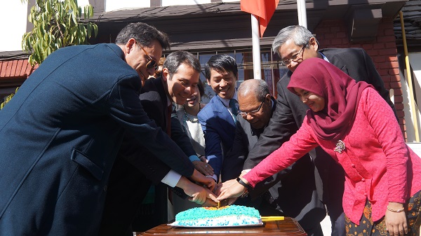 Los embajadores de ASEAN celebran su 51 aniversario