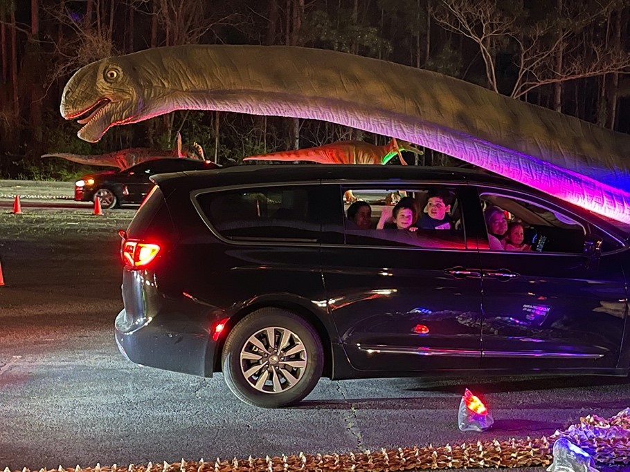 CHILE: El mega evento dinosaurios auto-tour