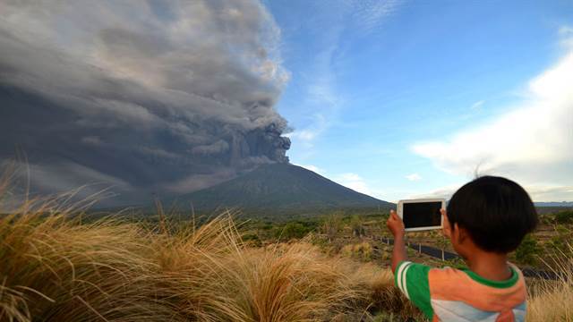 Indonesia: Podría empeorar la situación del volcán Agung