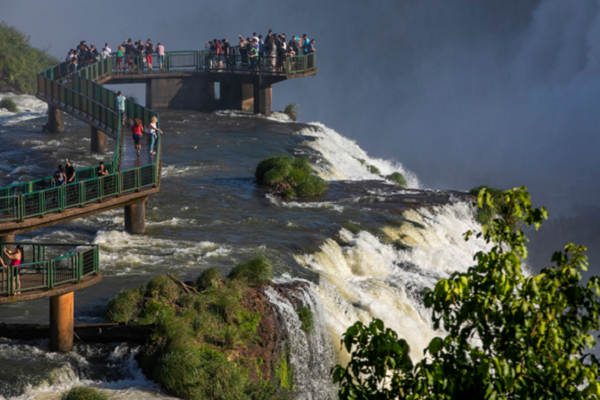Brasil: Festival Love Iguassu es diversidad y turismo en las Cataratas