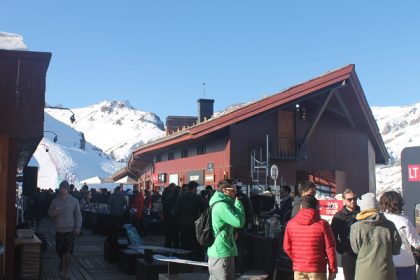 Vinos, arte y productos gourmet en Valle Nevado