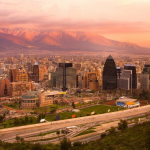 Chile: Arajet lleva su programa “Mi Primer Vuelo”