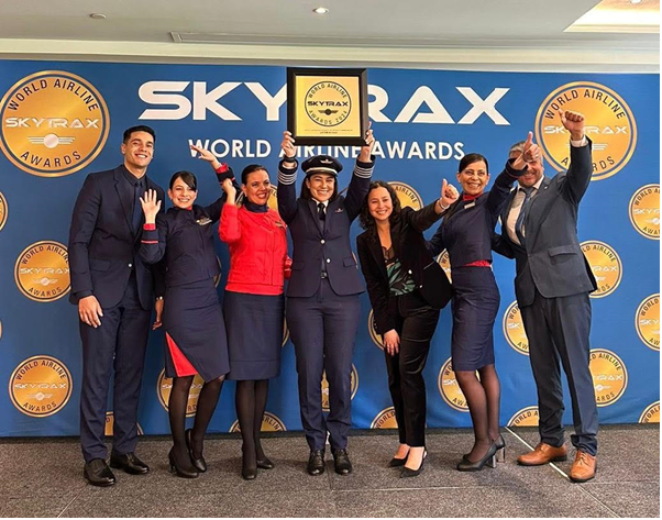 LATAM: reconocida con dos premios en los Óscar de la industria aeronáutica