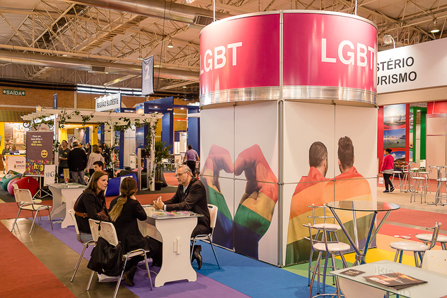 Espacio LGBT FESTURIS: «Diversidad generar oportunidad»