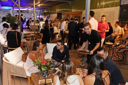 La terraza de la Casa Mönckenberg un lugar para disfrutar de un After Office