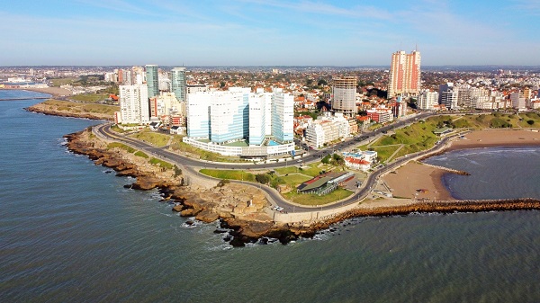 Mar del Plata promociona su oferta turística en Santiago de Chile