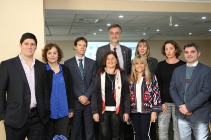 La provincia de Neuquen y la ciudad Mar del Plata buscan seducir a los chilenos