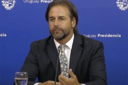 Parcialmente Uruguay reabre frontera