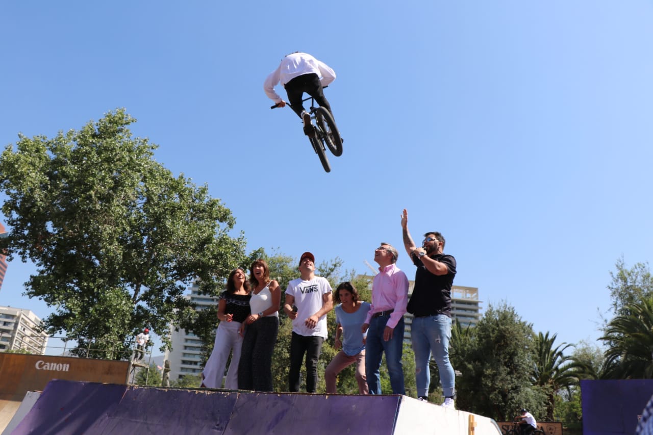 Promueven panoramas de aventura para los jóvenes que visitan Santiago durante el verano