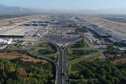 Chile abre fronteras en noviembre a extranjeros