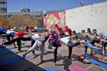 El yoga quiere llegar a las cárceles argentinas