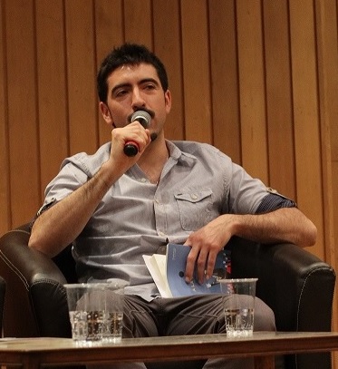 Ricardo Elías lanzó su novela "A la cárcel"