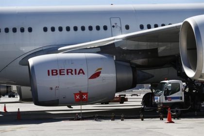 Iberia reduce uso de plásticos a bordo de sus aviones