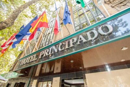 Repudian actos vandálicos acaecidos en cuatro hoteles de Santiago