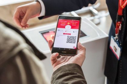 Iberia habilita whatsapp para consulta de sus clientes