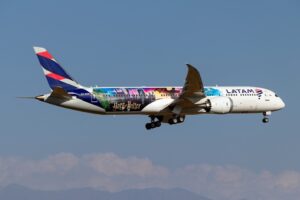 LATAM Airlines lanza el primer vuelo 100% temático de Harry Potter