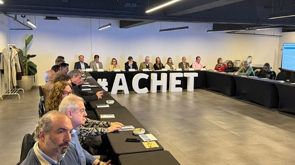 Chile: ACHET de cara al futuro moderniza estatutos y elige a su Directorio